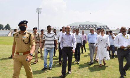 DIG Central, Addl. Comm’r Kashmir review Independence Day, 2022 arrangements at Bakhshi Stadium