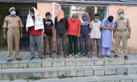 Police arrests 08 gamblers in Budgam; Stake money seized