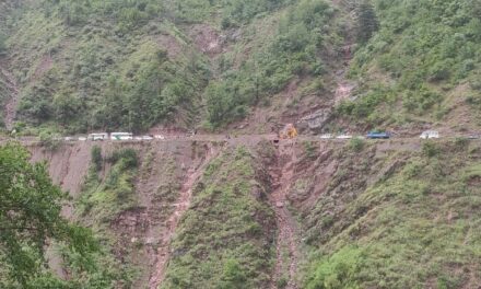 Landslides Triggered By Incessant Rains Force Closure of Srinagar-Muzaffarabad Road