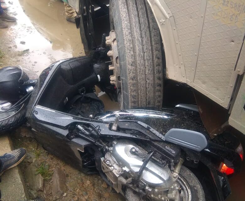 Policeman injured in Kangan road accident, hospitalised