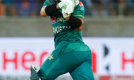 Rizwan to undergo MRI scan for right leg strain