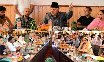 Dr Farooq Abdullah chairs DISHA meeting at Ganderbal;Approves 10 lakh for installation of street lights in town
