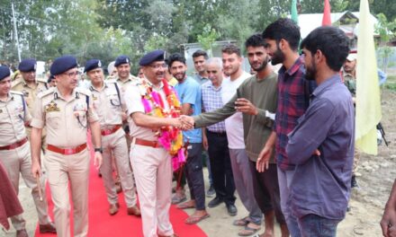 DGP lays foundation stone of multi storeyed buildings at Bhagwanpora, Sangam in Srinagar