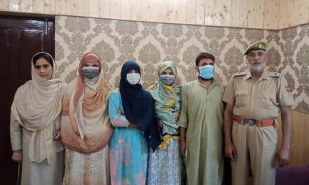 Budgam Police recovers 02 missing minor Girls from Jammu.