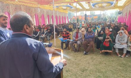 Two day visit of Union MoS Dr. L Murugan to J&K concludes;Minister interacted with beneficiaries of Govt schemes and public representatives at Kulgam