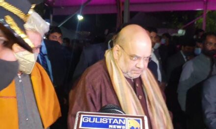 After addressing public rally at Rajouri, HM Amit Shah arrives in Srinagar