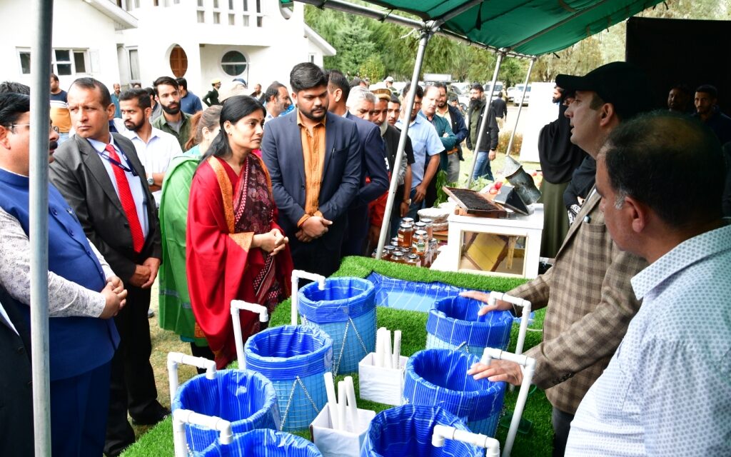 Two-day visit of Union MoS for Commerce and Industries to Ganderbal concludes with inauguration and laying of foundation stone of road projects worth Rs 6.49 crore