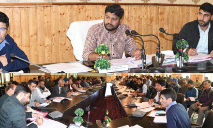 DC Ganderbal chairs DDMA meeting Also reviews winter preparedness in district