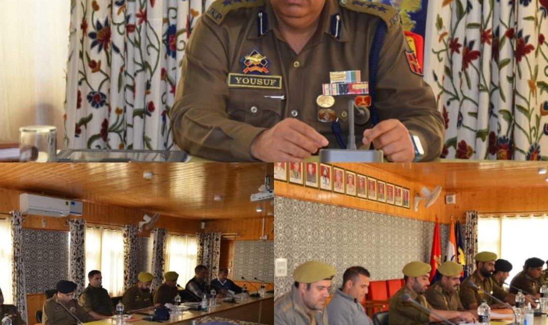 SSP Awantipora chairs crime security review meeting