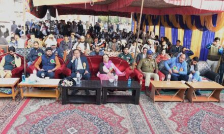 Union MoS for Education and External Affairs interacts with DDCs, BDCs, other PRIs of Kangan