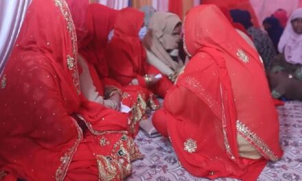 Mass Marriage: 31 couple tie knot in Sgr;Target of solemnizing marriage of 150 pair achieved; NGO chairman appeals people to promote simple Nikkah