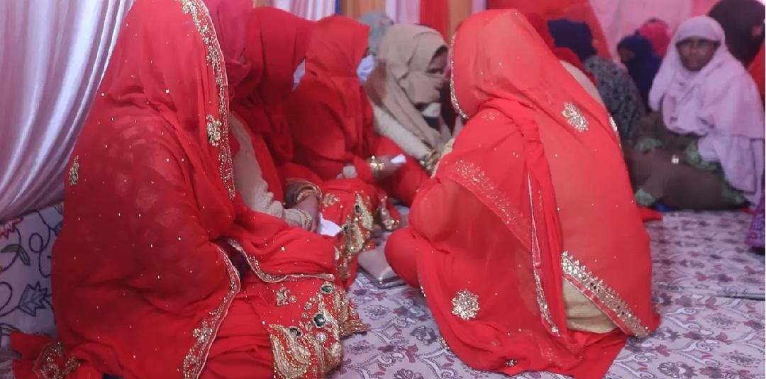 Mass Marriage: 31 couple tie knot in Sgr;Target of solemnizing marriage of 150 pair achieved; NGO chairman appeals people to promote simple Nikkah