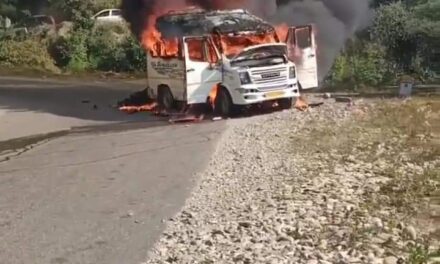 Minibus catches fire in Rajouri, passengers safely evacuated