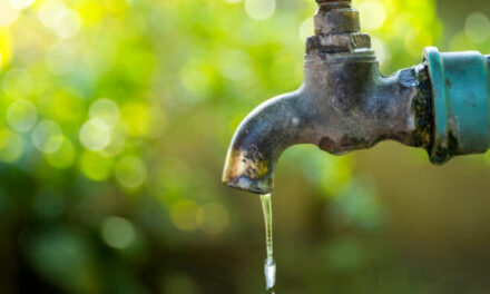 Water shortage hits Kulgam village, 100 households suffering