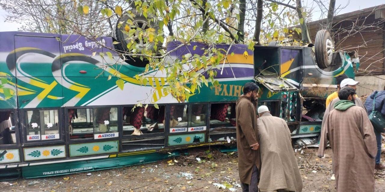 20 injured as bus turns turtle in Handwara