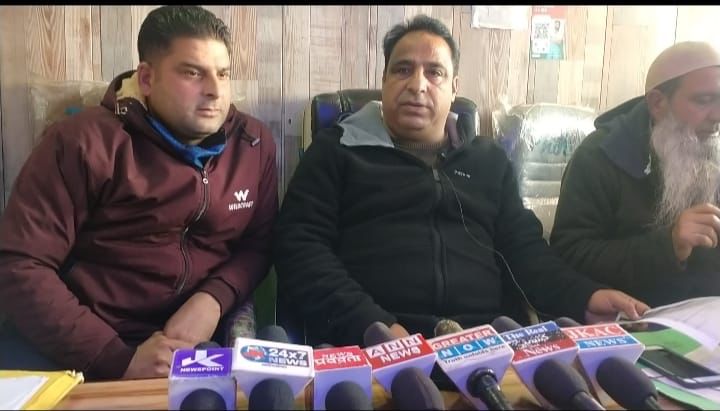 Will go on indefinite strike: Sopore Transporters on admin’s move to accommodate ‘illegal’ sumos in bus stand