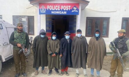 Bandipora Police arrested Five Gamblers in Nowgam Sumbal.Stake money and play cards seized, FIR registered