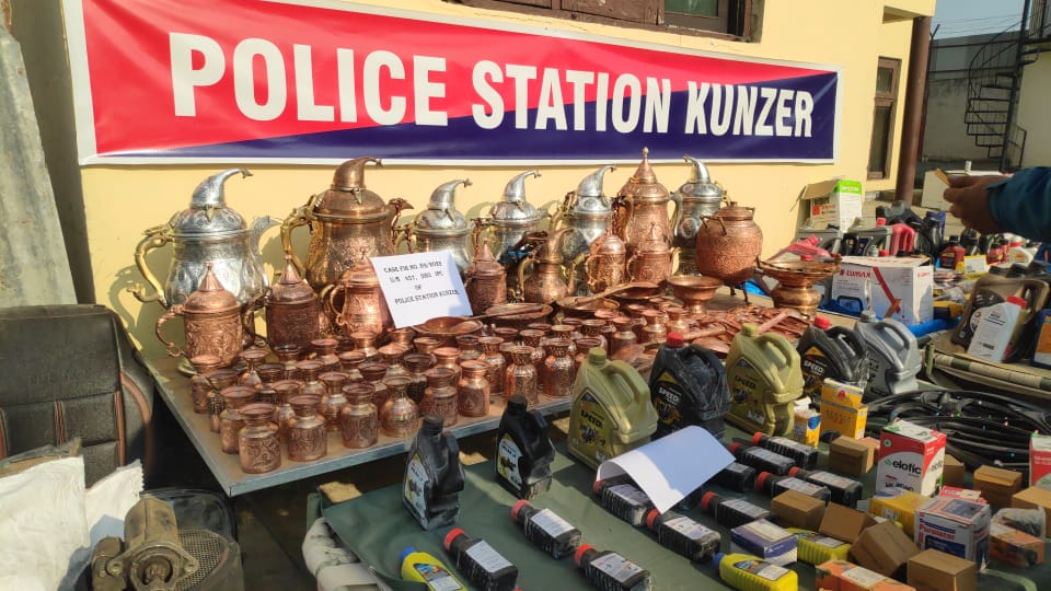 Gang Of Burglars Busted In Baramulla, Stolen Property Worth Lacs Recovered: Police, “Says Further Arrests Expected