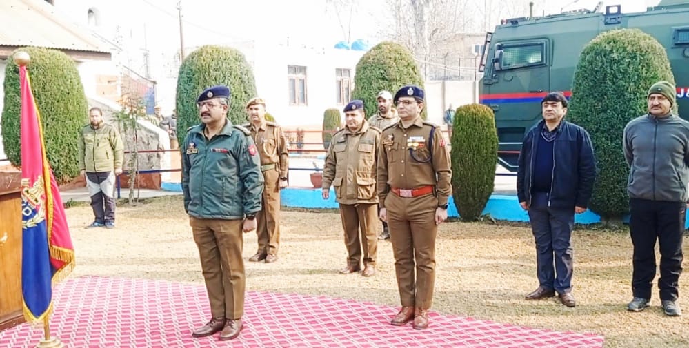 Ganderbal Police Observed Constitution Day at DPL Ganderbal
