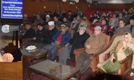 Bazam-e-Saqafat organises book release function
