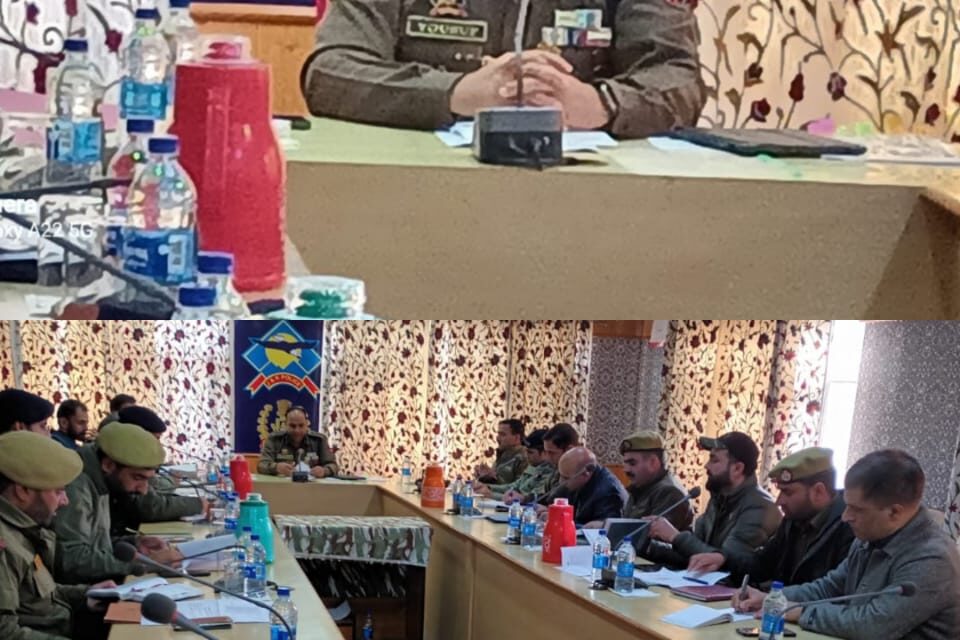 SSP Awantipora chairs crime,security review meeting