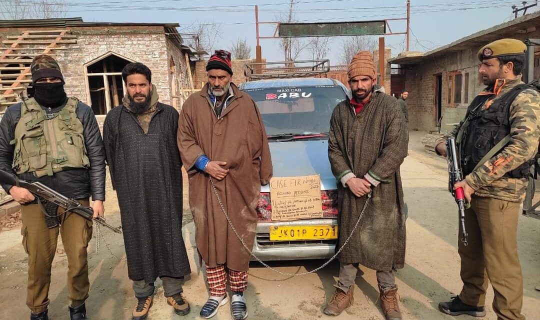 Budgam Police arrests 03 vehicle lifters; Stolen vehicle recovered within 24 hours.