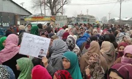 Family of Sopore Boy, ‘Missing’ From Aligarh Stages Protest