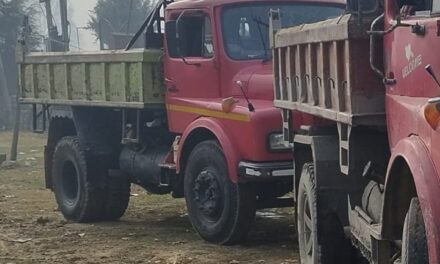 3 tippers seized by Geology and Mining department in crackdown at Yangoora Ganderbal