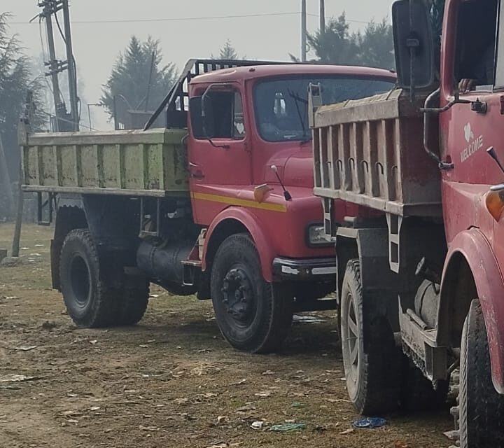 3 tippers seized by Geology and Mining department in crackdown at Yangoora Ganderbal