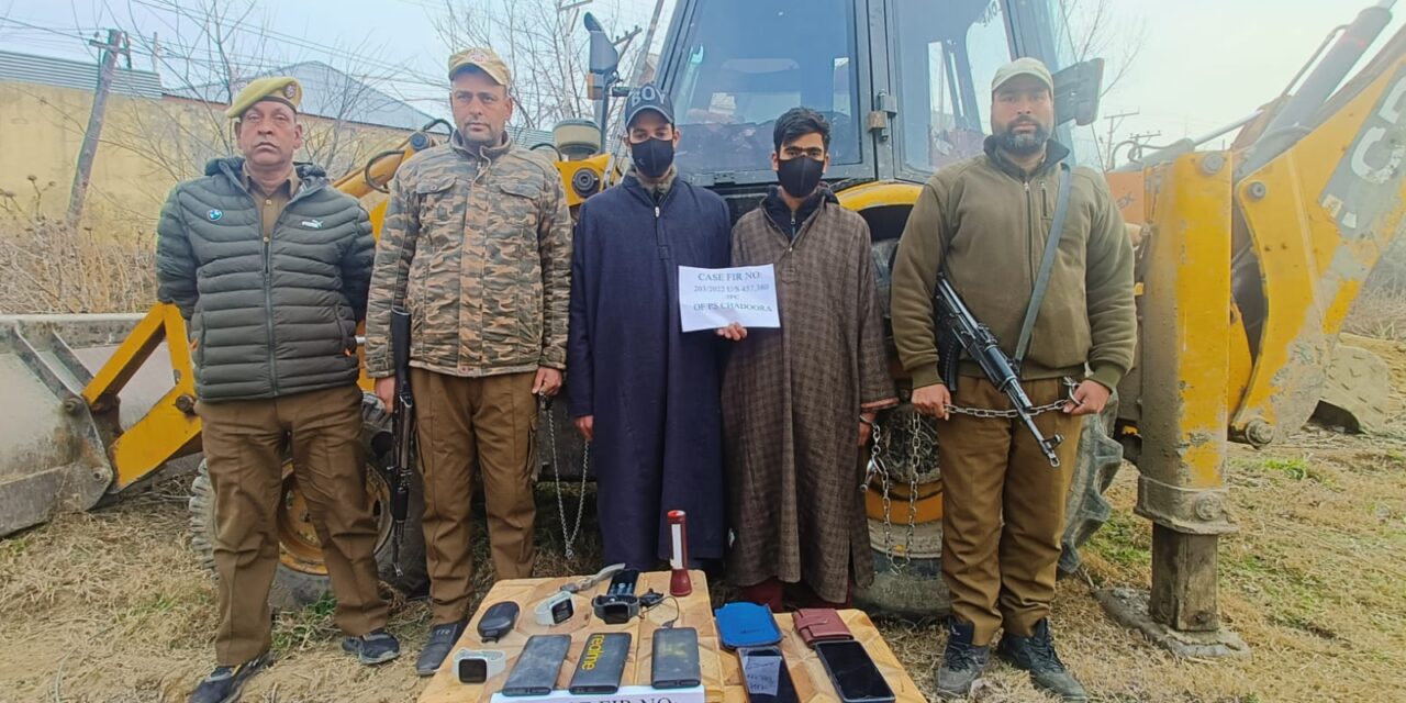 Police solves theft case in Budgam, 02 accused arrested;Stolen property recovered
