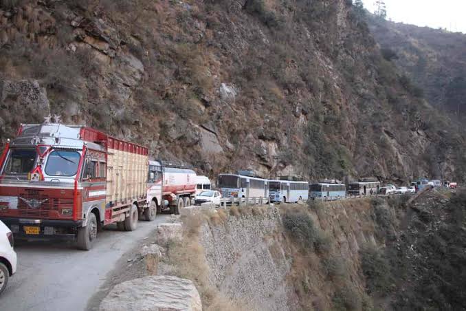 Traffic to remain suspended on Srinagar-Jammu Highway today