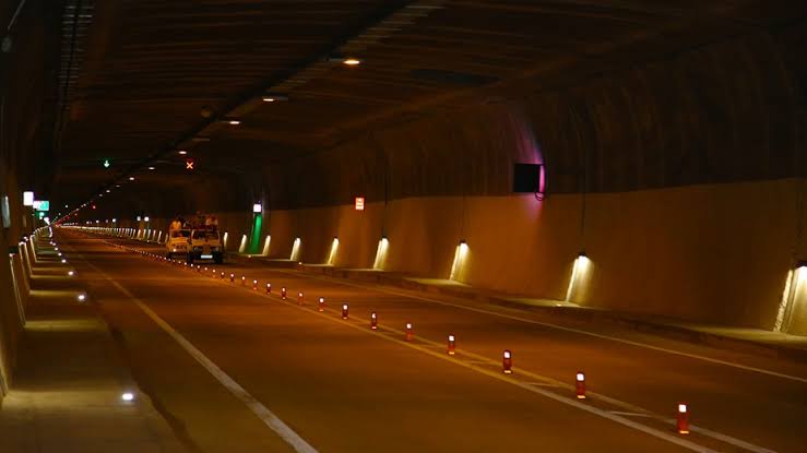 Traffic inside Chenani-Nashri Tunnel suspended due to power shutdown