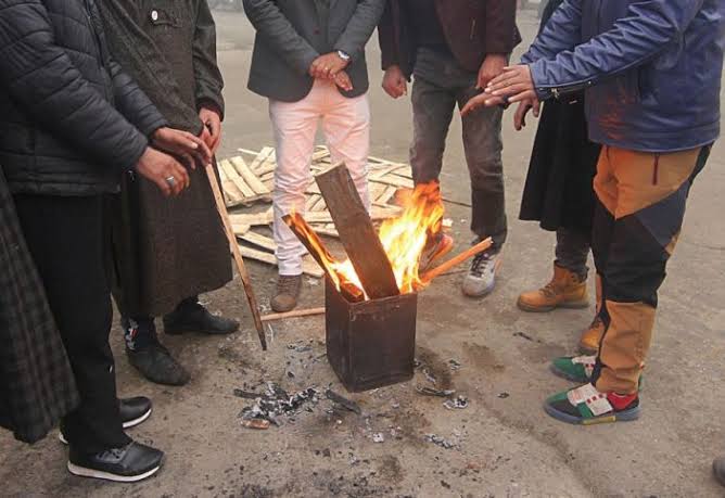 Mercury Plummets In J&K As Srinagar Records Season’s Coldest Night At Minus 3.4°C