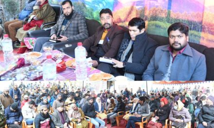 Weekly Block Diwas:DC Ganderbal chairs grievance redressal camp at Pati Shallabugh