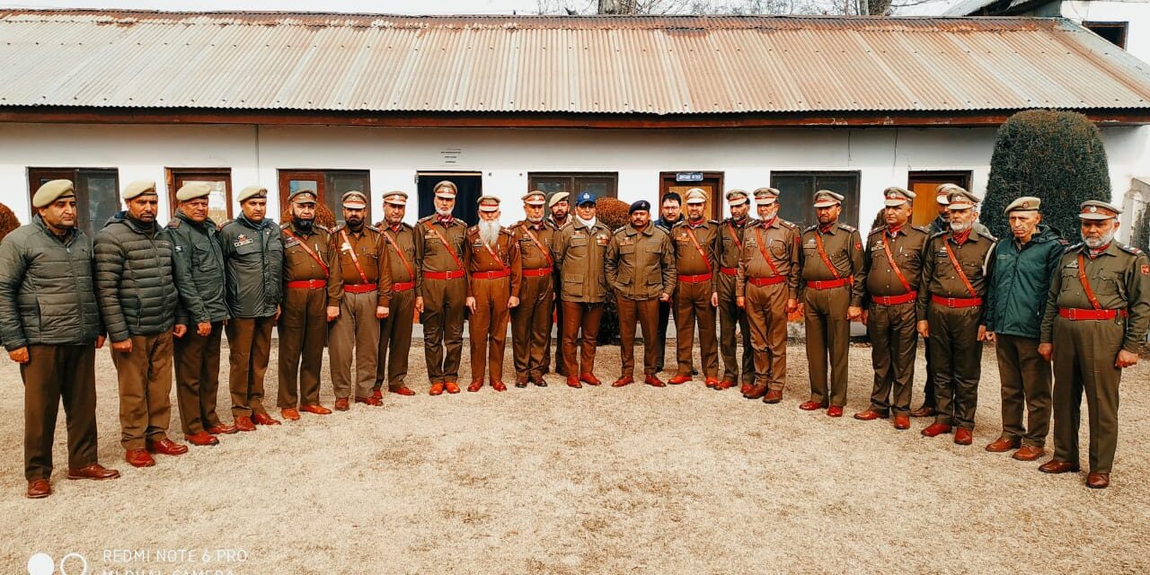 Pipping Ceremony of 12 newly promoted sub inspectors, ASI held in Ganderbal