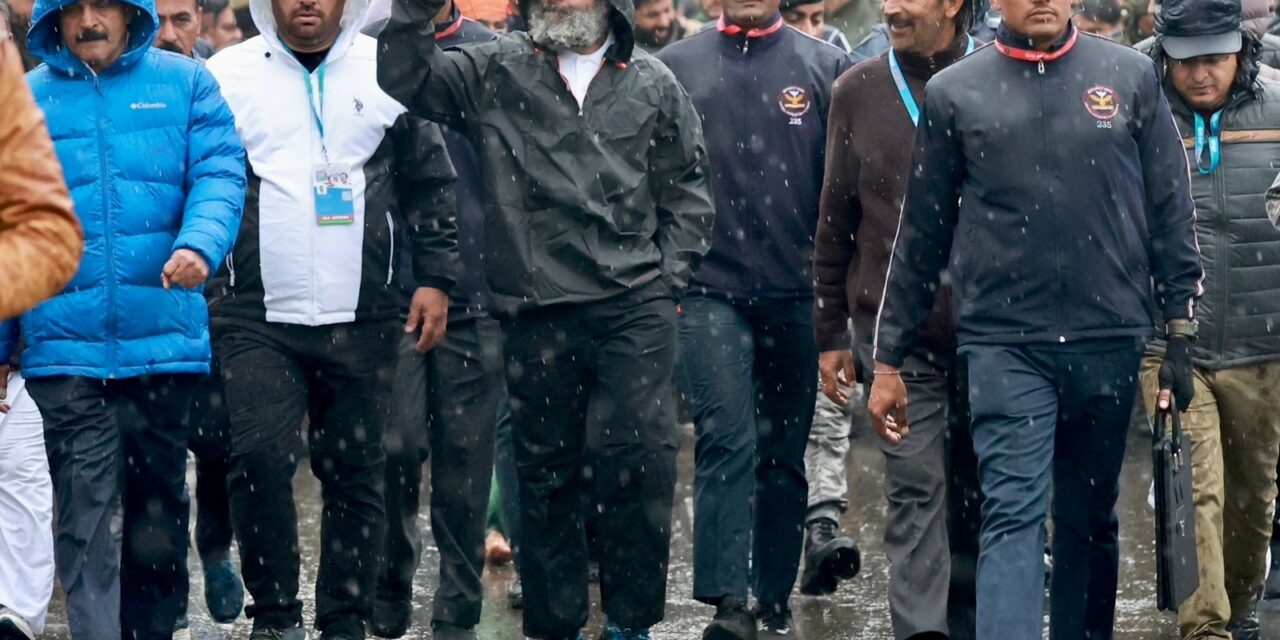 Rahul Gandhi resumes Yatra from Kathua wearing Jacket, ends T-shirt debate