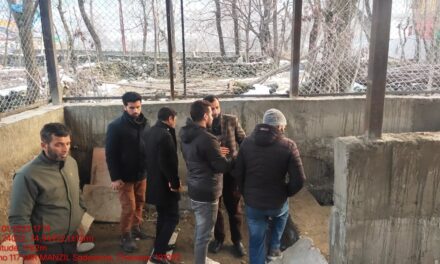 ACD Ganderbal takes stock of sanitation management at Kangan Block