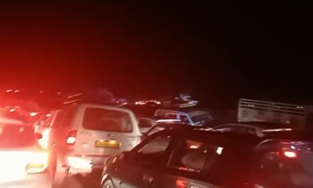 Hundreds of vehicles stranded as Sgr-Jmu remains closed for 2nd straight day