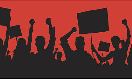 Job aspirants protest in Srinagar demand inquiry report on recruitment irregularities be made public