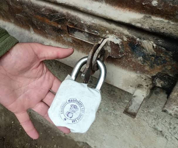 25 shops sealed for non-payment of rent in Sopore