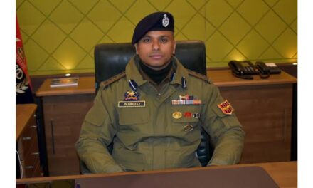 Pakistan based handlers pushing drugs inside J&K through smugglers: SSP Baramulla