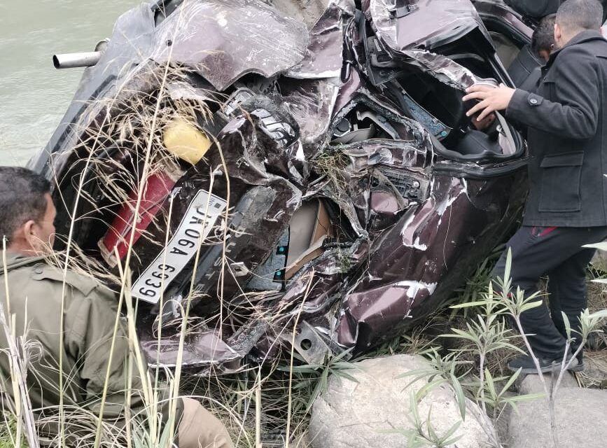 One dead, seven others injured in Doda road accident