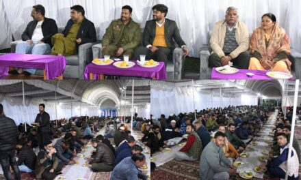 District Admin Ganderbal hosts grand Iftar party