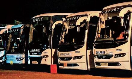 Night Bus service in Srinagar: Div Com Kashmir directs for immediate induction of buses on routes