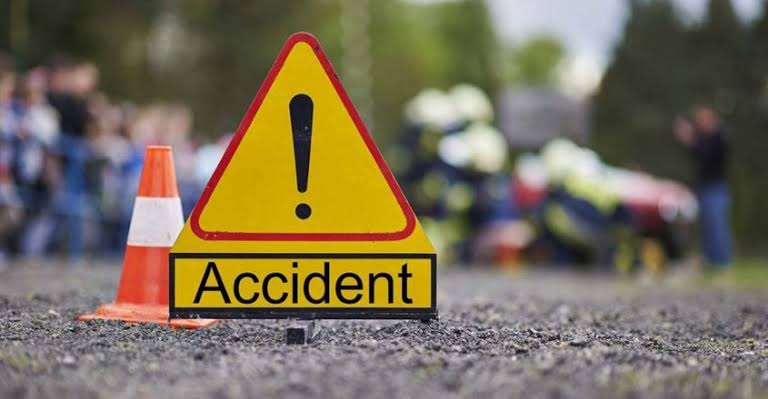 2 persons die after hit by ambulance near children’s hospital Bemina