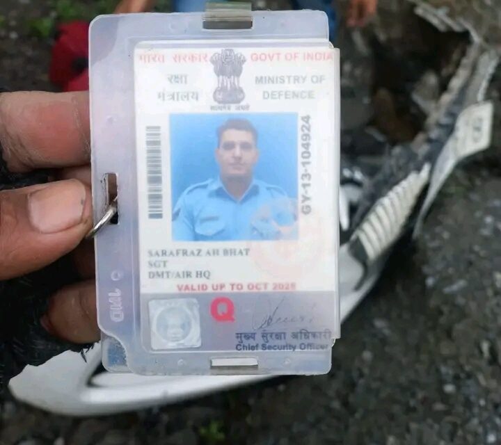 Kulgam man dies after his vehicle rolls down into gorge in Ramban