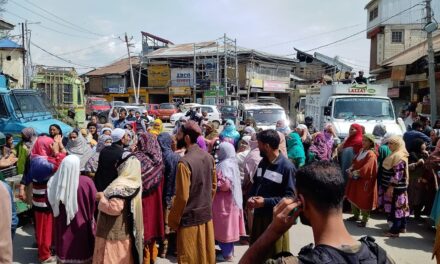 Sopore locality residents protest over lack of basic facilities