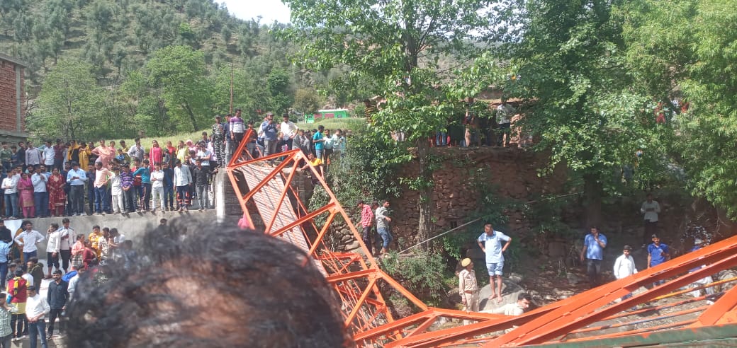 Update:62 injured after footbridge collapses during Baisakhi celebration in Udhampur;5 critical shifted to Jammu : DC Udhampur