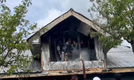 Residential House Gutted in Kangan Fire Mishap