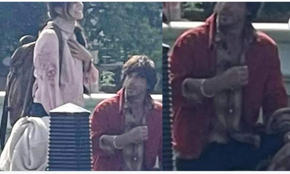 Bollywood Super Star reaches Kashmir for shooting;Shahrukh Khan to shoot song with choreographer Ganesh Acharya